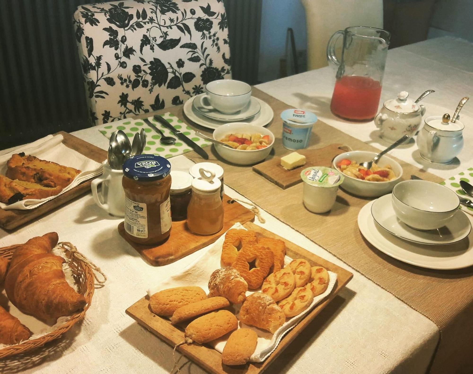 Le Bumbarelle Bed & Breakfast Tavoleto Bagian luar foto